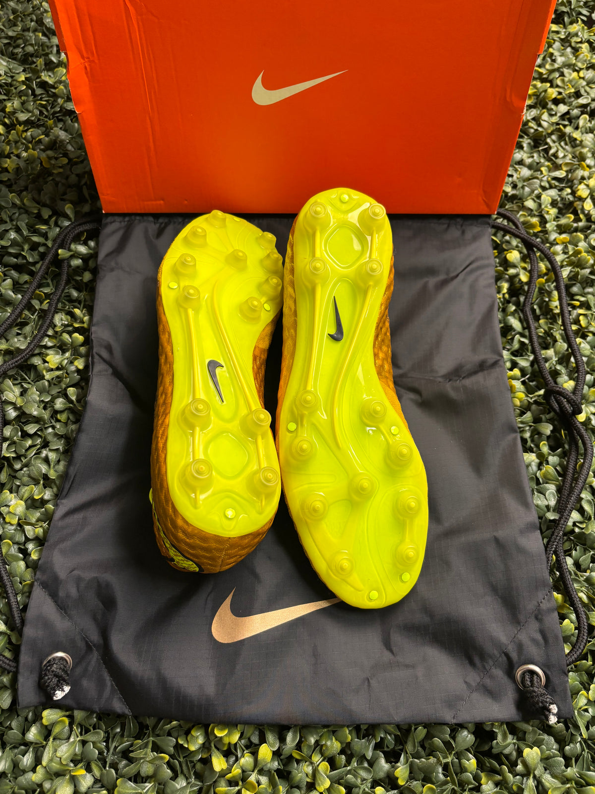 NIKE HYPERVENOM PHANTOM I HG 'SONHO DOURADO' NEYMAR WC