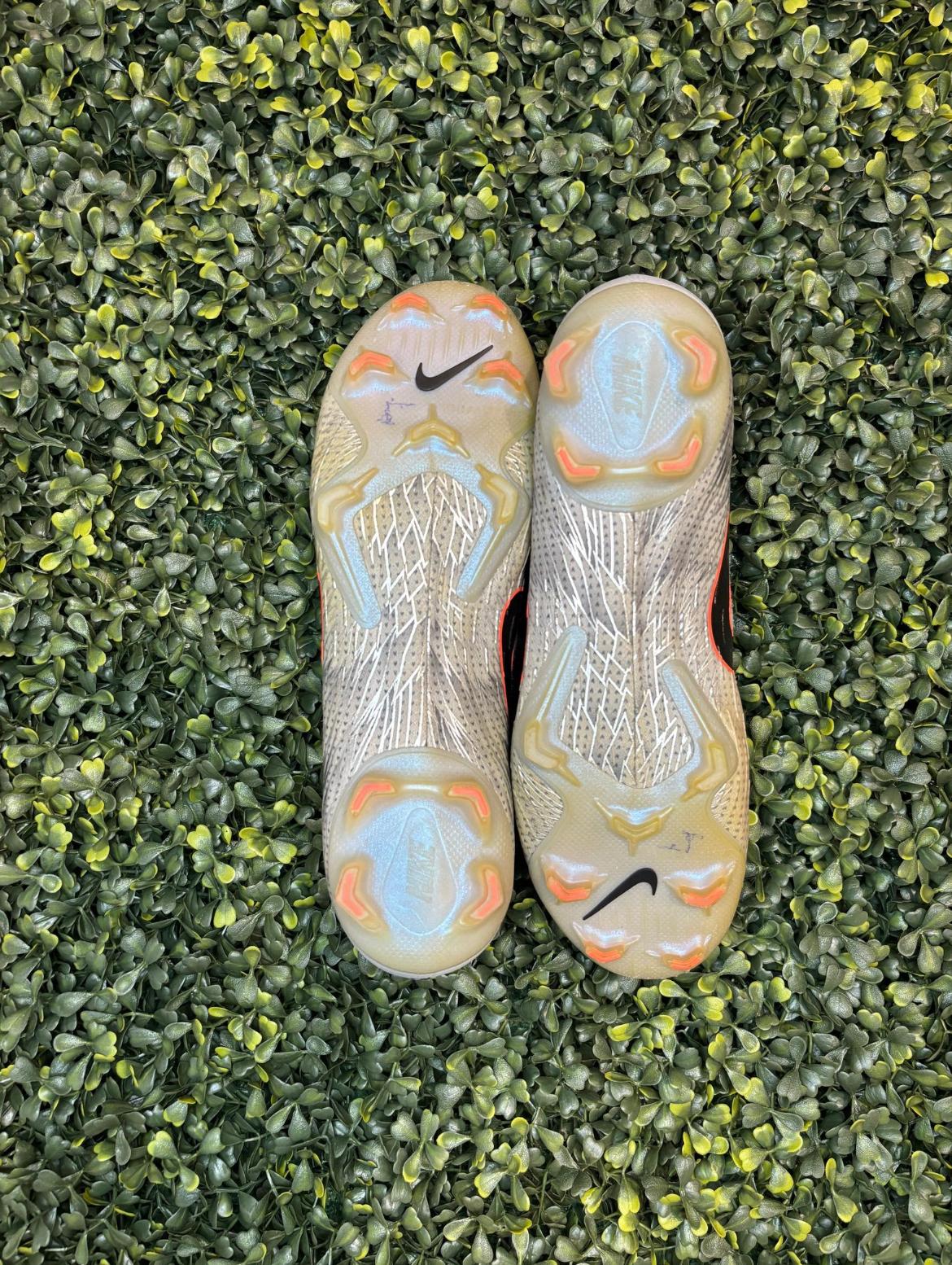 NIKE MERCURIAL VAPOR 12 ELITE FG