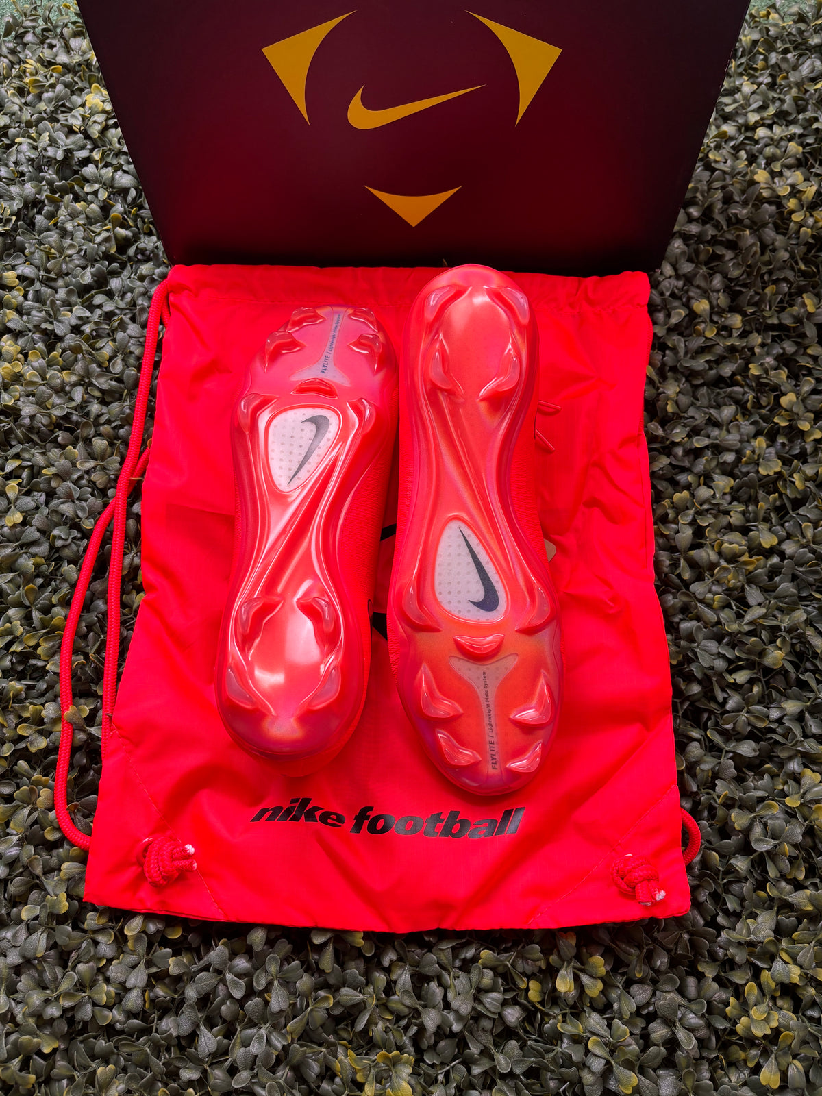 NIKE NIKE MERCURIAL VAPOR 17 ELITE FG “BRIGHT CRIMSON / BLUR”