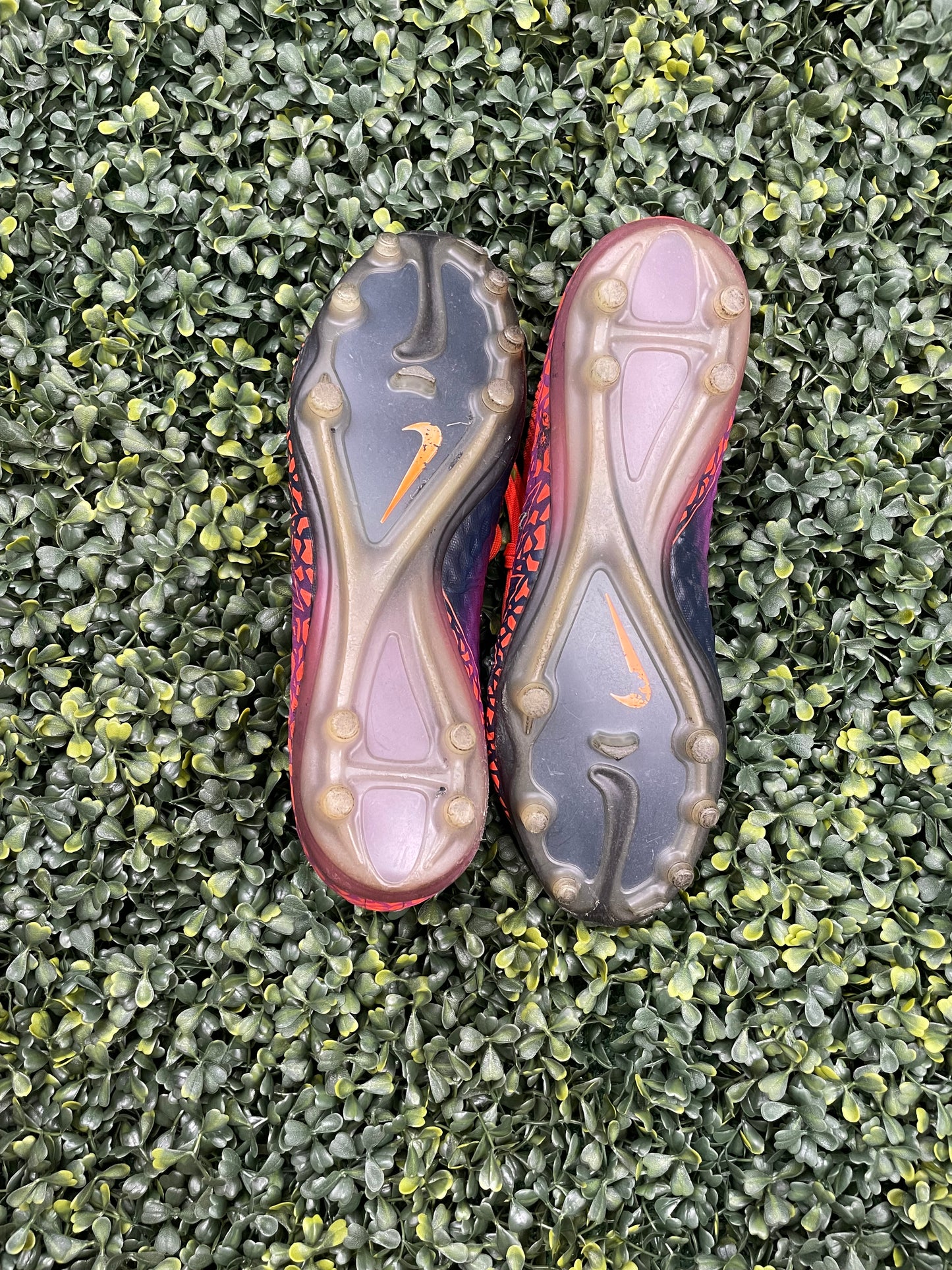 NIKE HYPERVENOM PHANTOM II FG