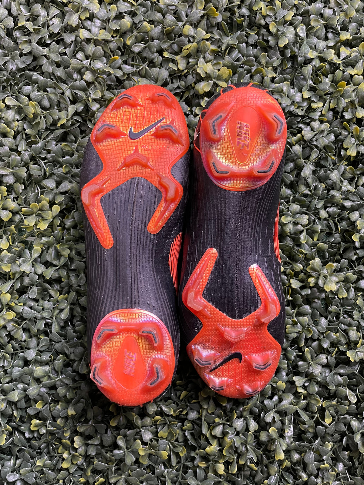 NIKE MERCURIAL VAPOR 12 ELITE FG