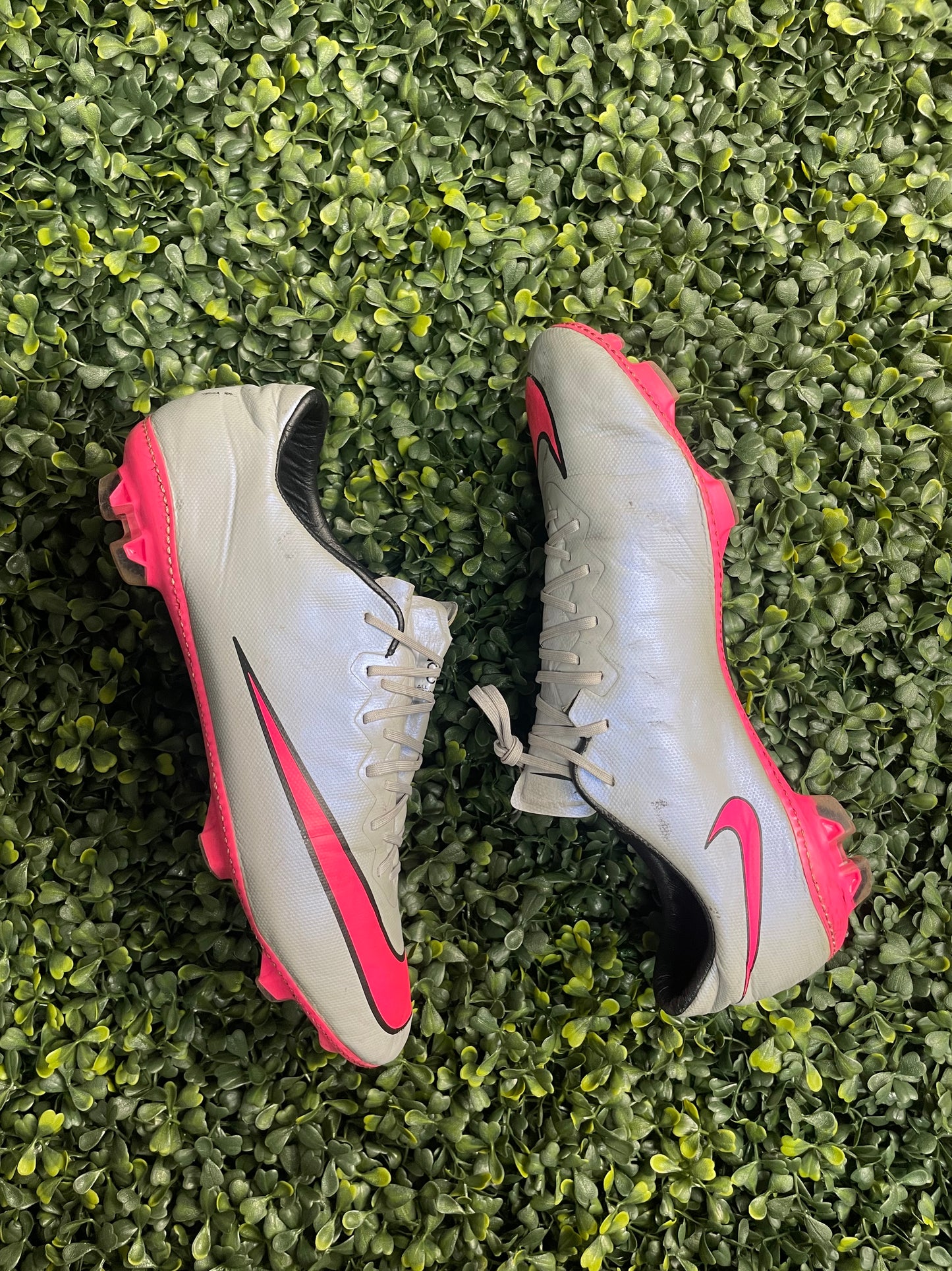 NIKE MERCURIAL VAPOR X WOLF ELITE FG
