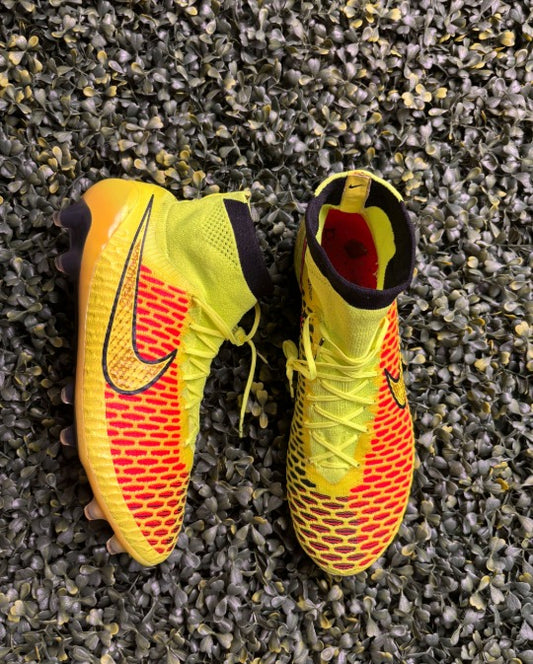 NIKE MAGISTA OBRA I FG 'VOLT HYPER PUNCH' 2014  WC MADE IN ITALY