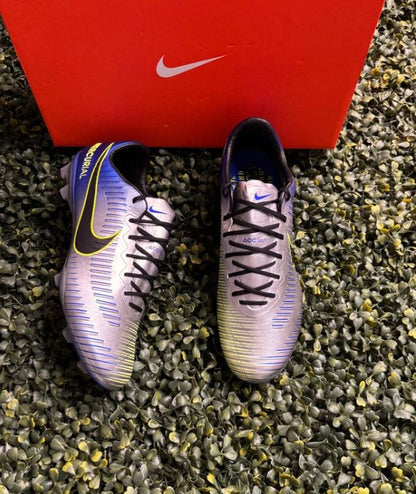 Nike Mercurial Vapor XI NJR “Puro Fenomeno” R9 Tribute Elite FG