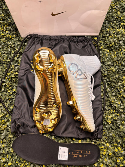 NIKE MERCURIAL SUPERFLY V SE CR7 FG “VITÓRIAS”