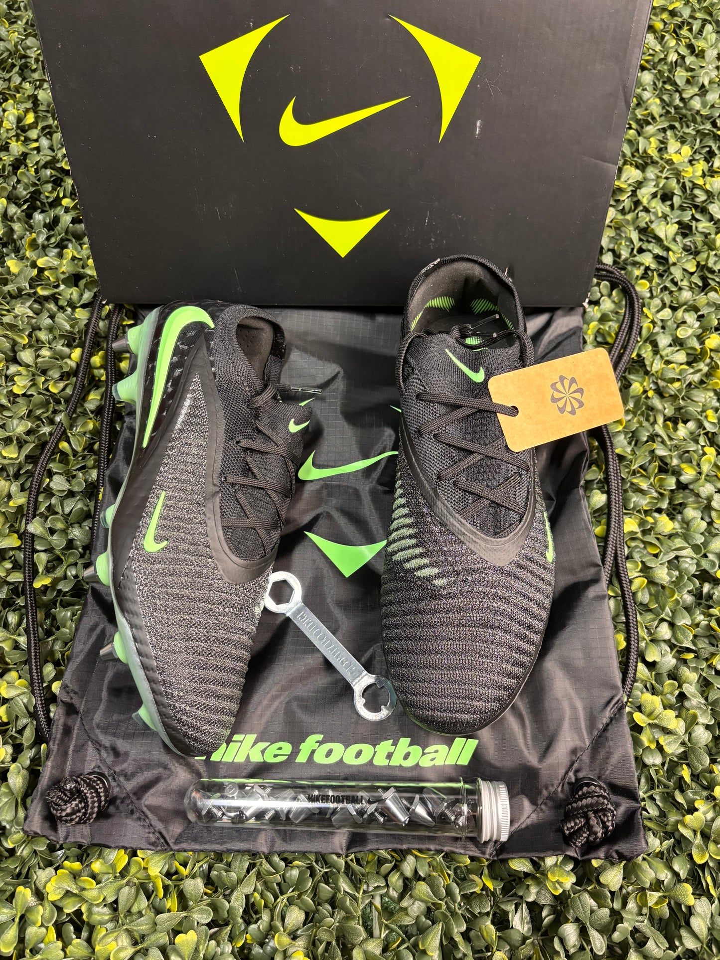 Nike Phantom 6 Low Elite SG-PRO