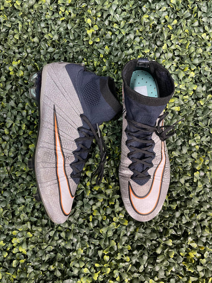 NIKE MERCURIAL SUPERFLY IV CR7 ELITE FG