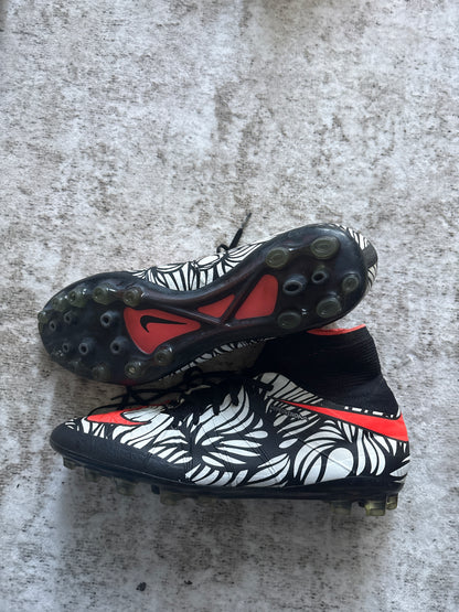 NIKE HYPERVENOM PHANTOM II NJR NEYMAR ELITE AG