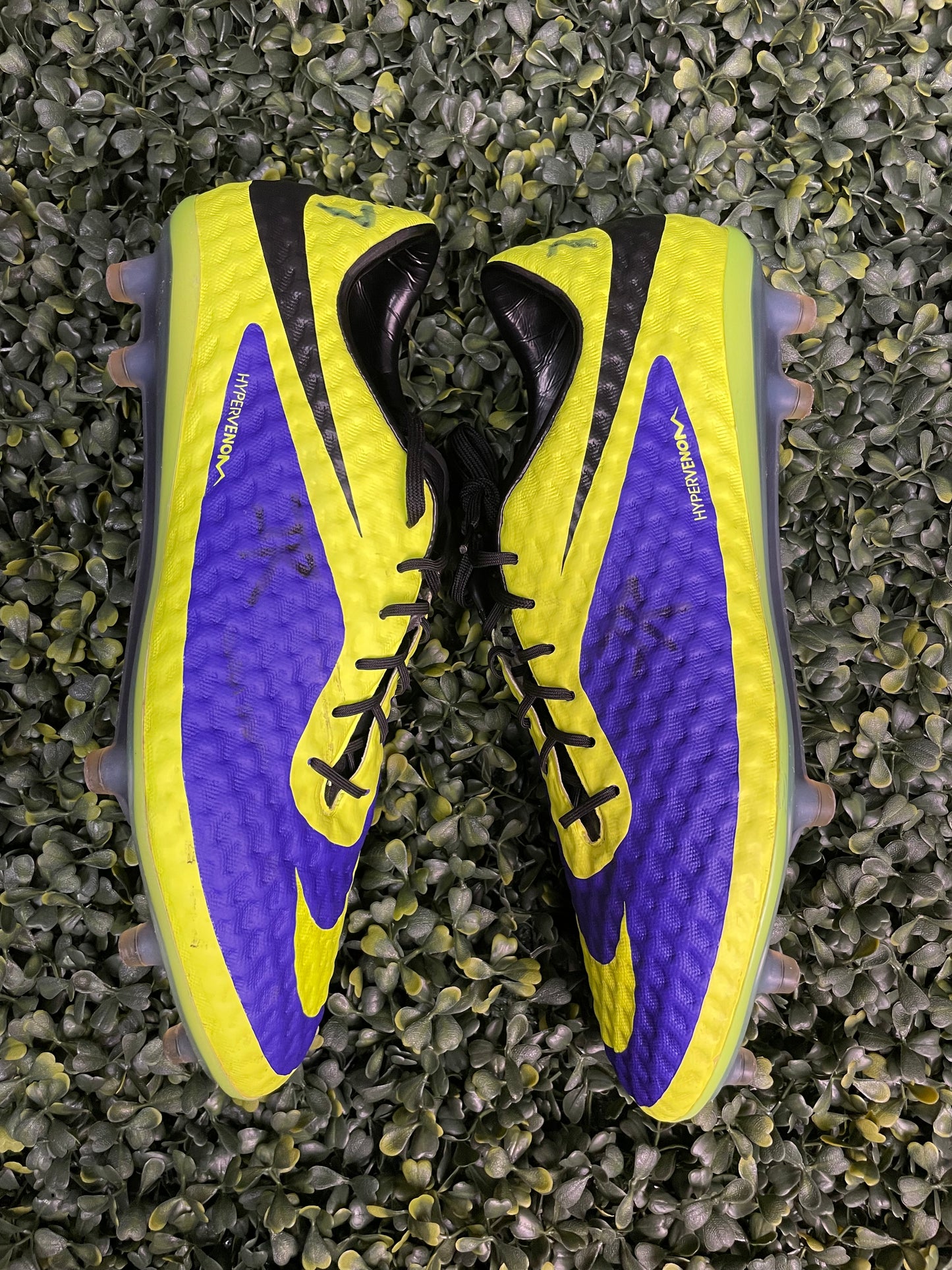 NIKE HYPERVENOM PHANTOM ELITE FG