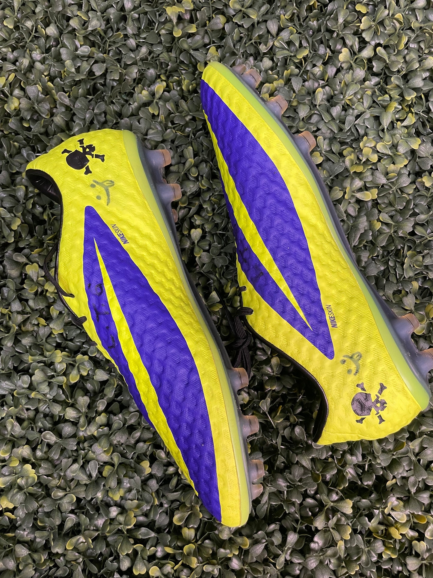 NIKE HYPERVENOM PHANTOM ELITE FG