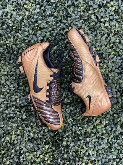 NIKE TOTAL 90 SHOOT II FG