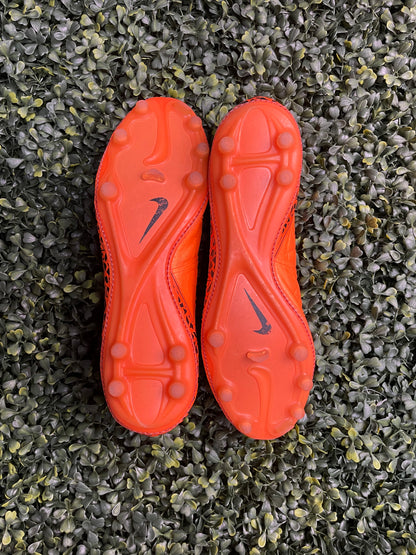 NIKE HYPERVENOM PHINISH ELITE FG