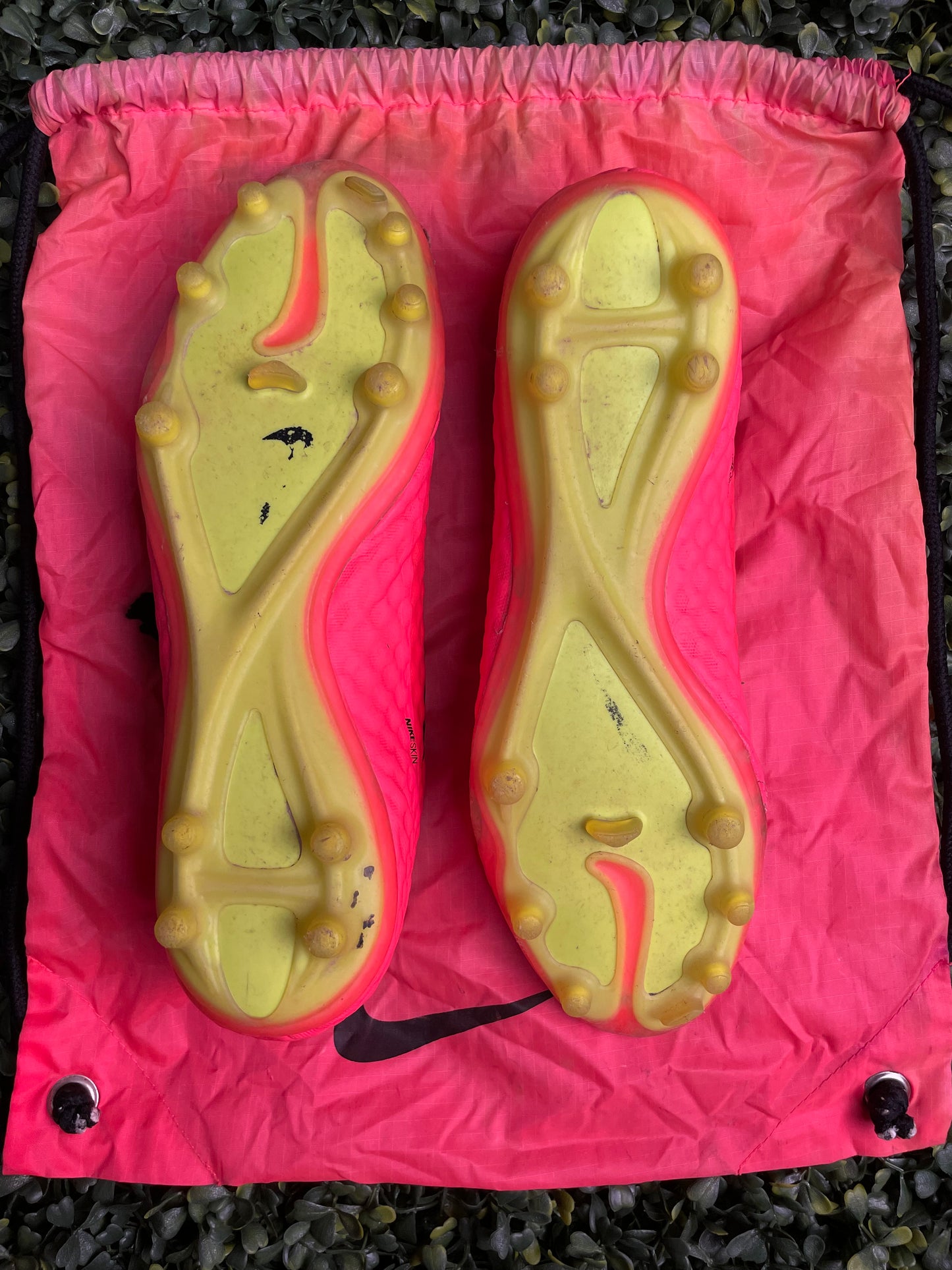 NIKE HYPERVENOM PHANTOM I ELITE FG