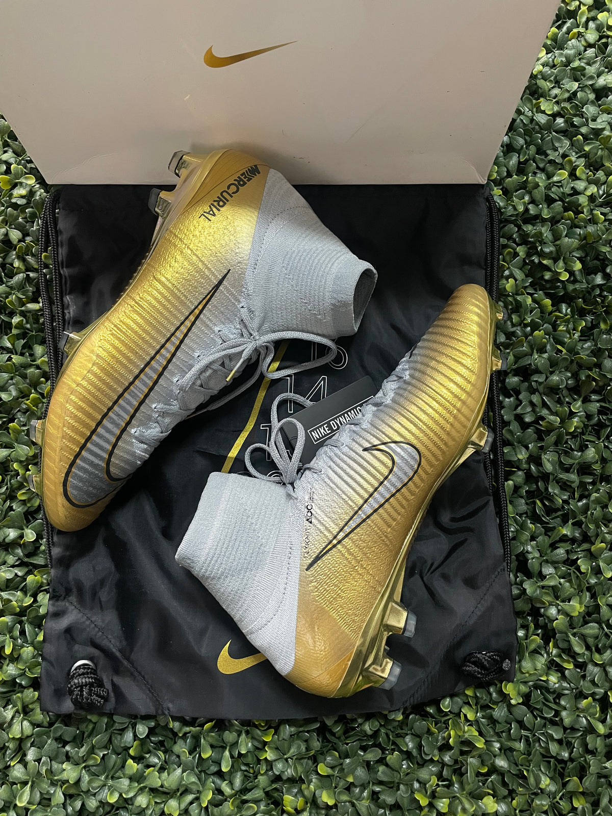 NIKE MERCURIAL SUPERFLY V CR7 FG SE2 “QUINTO TRIUNFO”