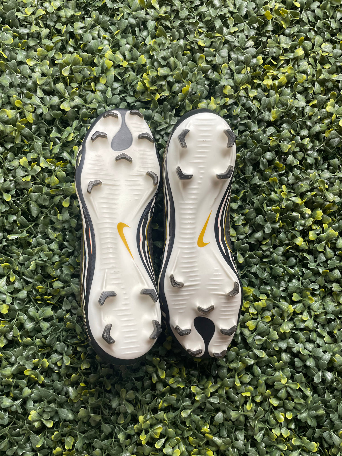 NIKE MERCURIAL VAPOR XI SE BHM FG 'BLACK HISTORY MONTH MONTH'