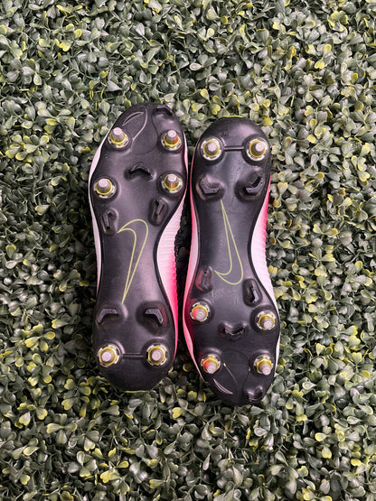 NIKE MERCURIAL VAPOR XI ELITE SG ANTI-CLOG TRATION