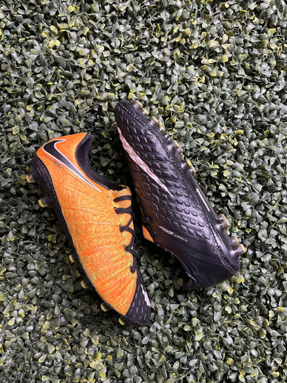 NIKE HYPERVENOM PHANTOM III AG-PRO “LOCK IN. LET LOOSE.”