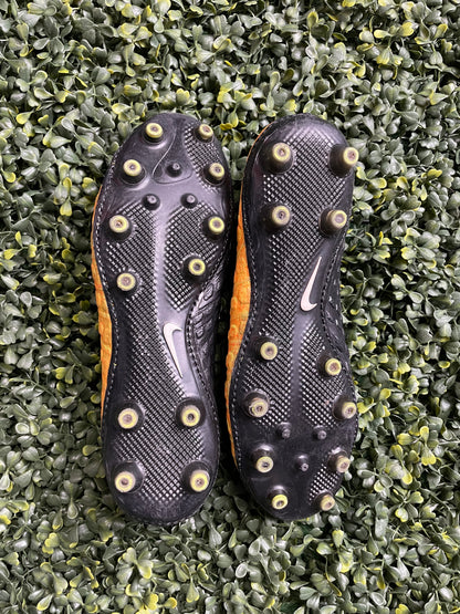 NIKE HYPERVENOM PHANTOM III AG-PRO “LOCK IN. LET LOOSE.”