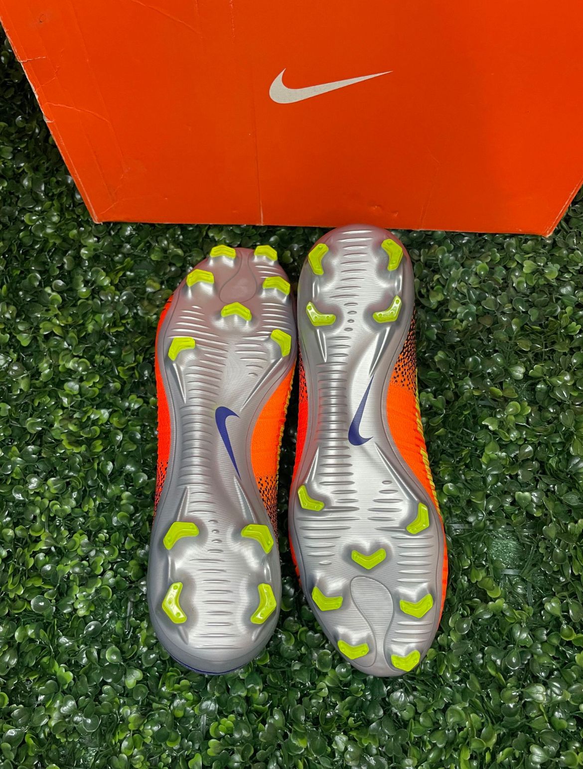 NIKE MERCURIAL SUPERFLY V DF FG