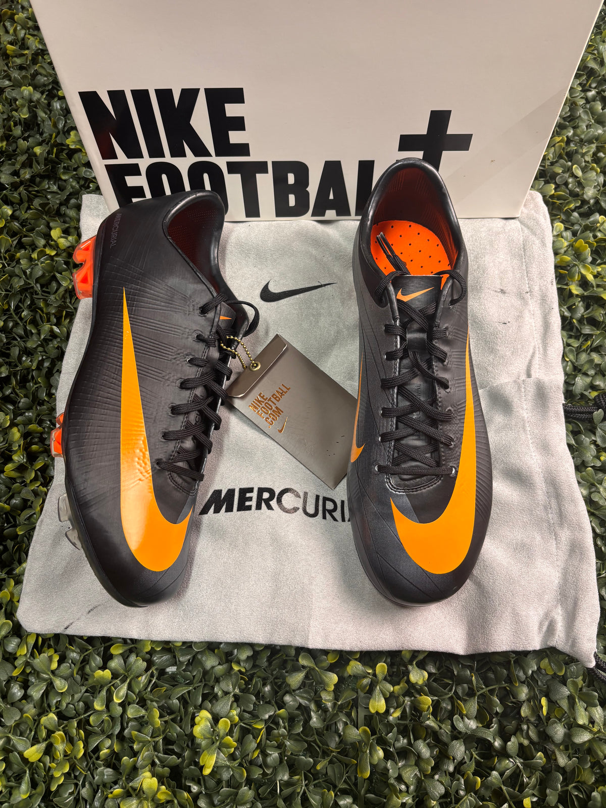 NIKE MERCURIAL VAPOR SUPERFLY II FG