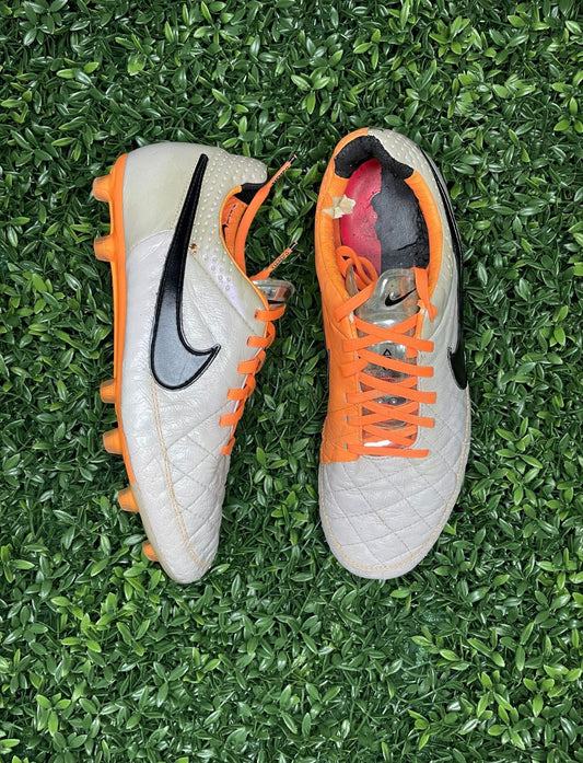NIKE TIEMPO LEGEND V ELITE HG