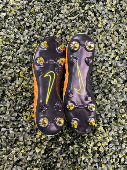 NIKE HYPERVENOM PHANTOM 3 ELITE SG-AC