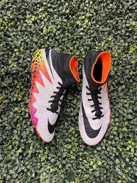 NIKE HYPERVENOM PHANTOM II DF ELITE SG-PRO