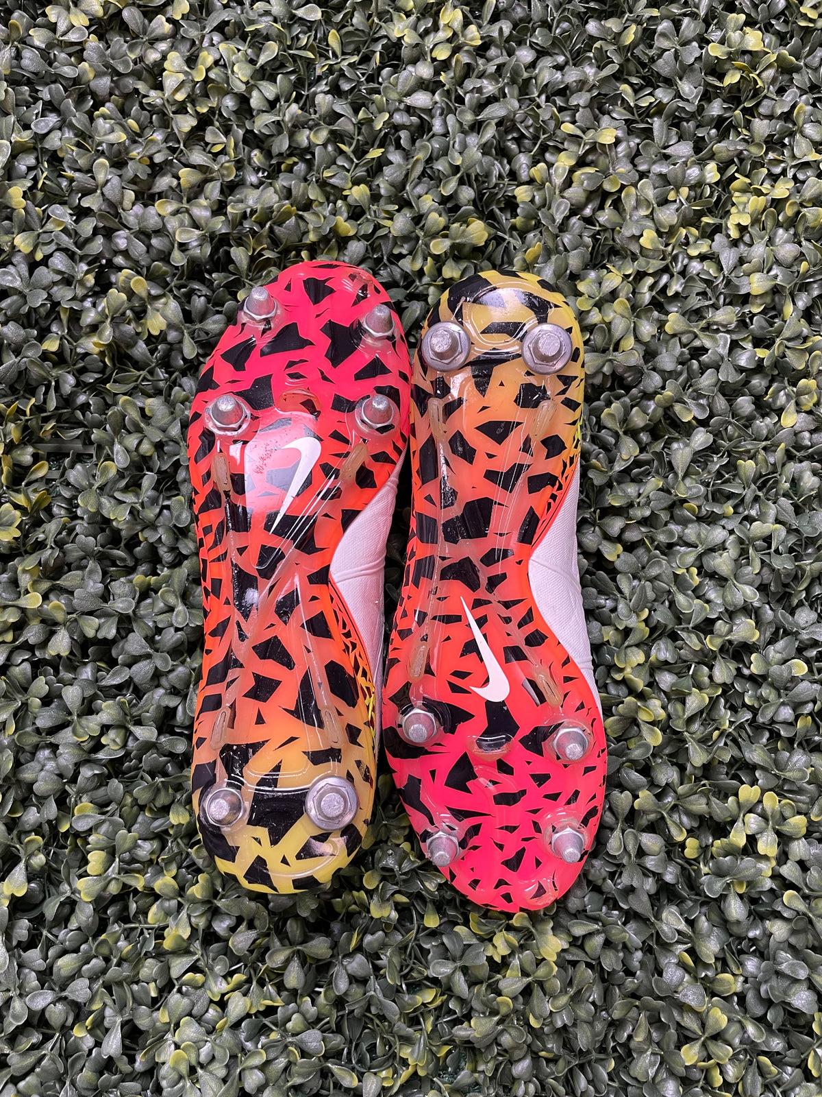 NIKE HYPERVENOM PHANTOM II DF ELITE SG-PRO
