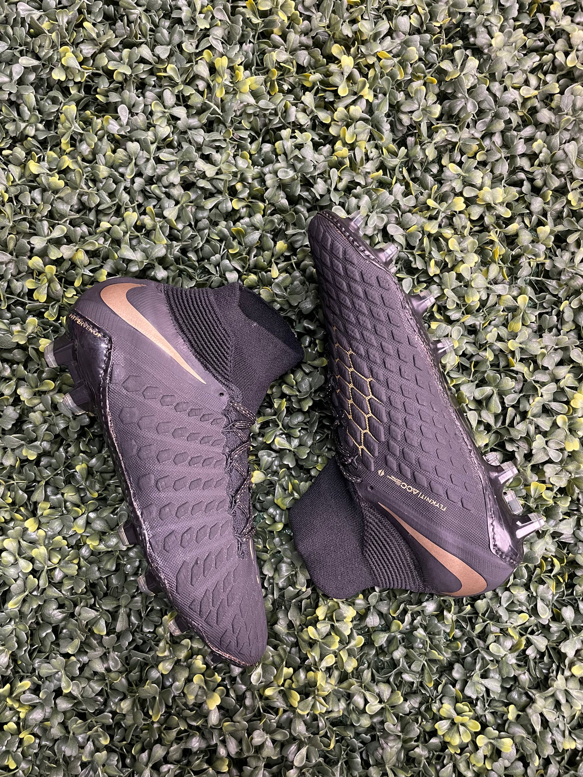 NIKE HYPERVENOM PHANTOM III DF ELITE FG