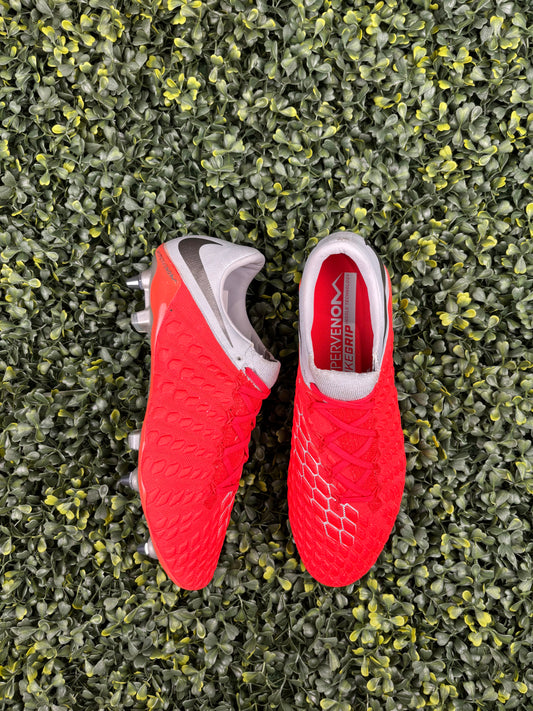 NIKE HYPERVENOM PHANTOM III ELITE SG