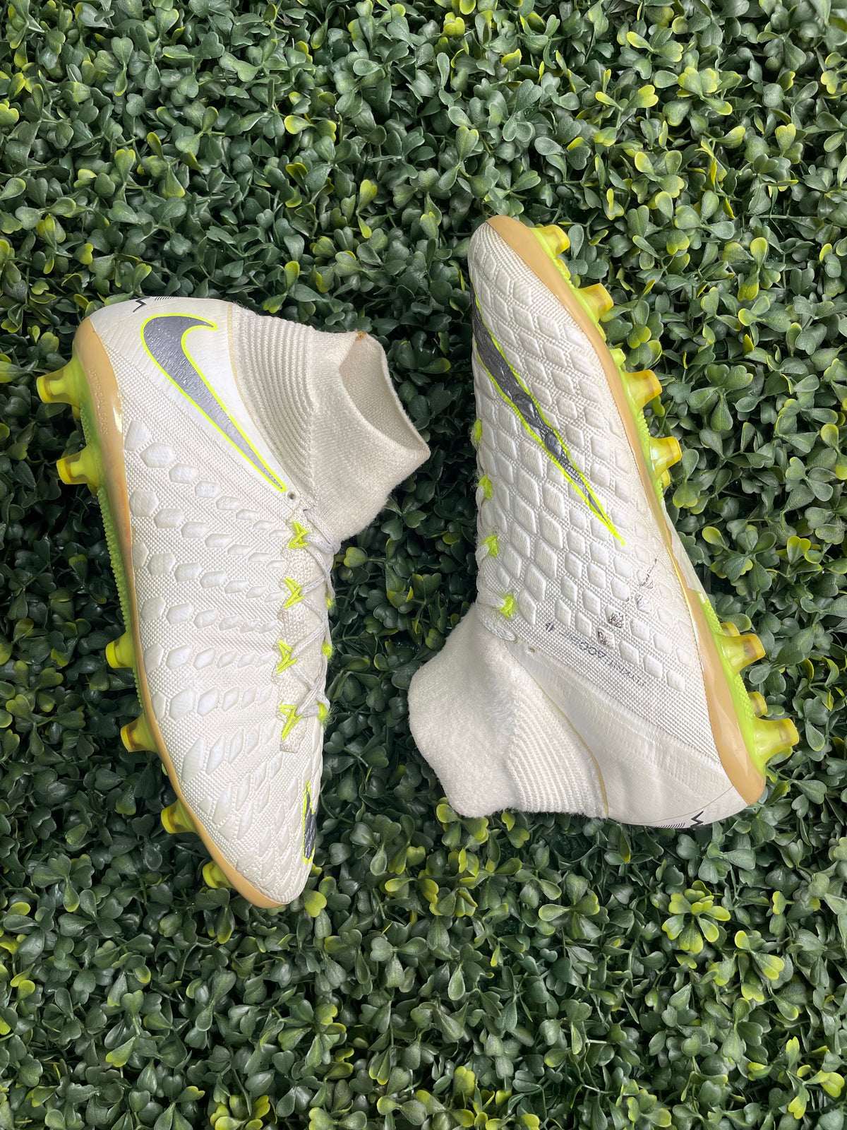 NIKE HYPERVENOM PHANTOM III LOW ELITE AG-PRO