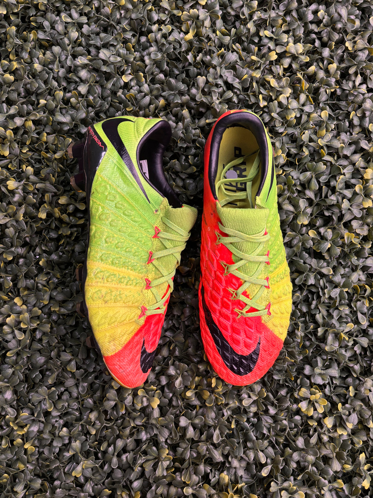 NIKE HYPERVENOM PHANTOM III LOW ELITE FG