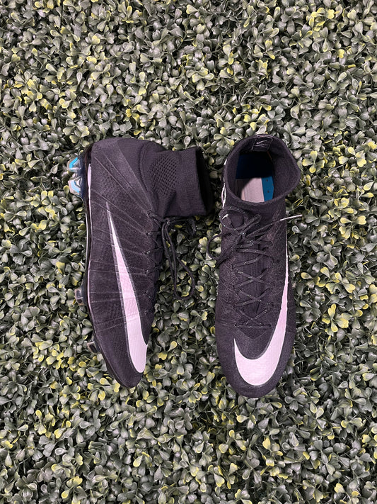 NIKE MERCURIAL SUPERFLY IV CR7 FG