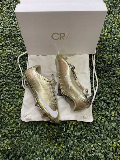 NIKE MERCURIAL SUPERFLY RGN FG SE GOLDEN