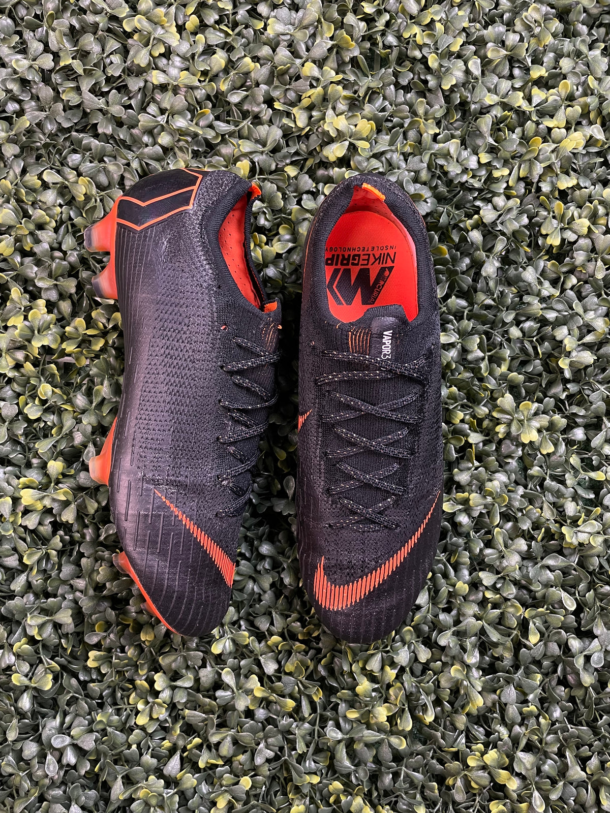 NIKE MERCURIAL VAPOR 12 ELITE FG