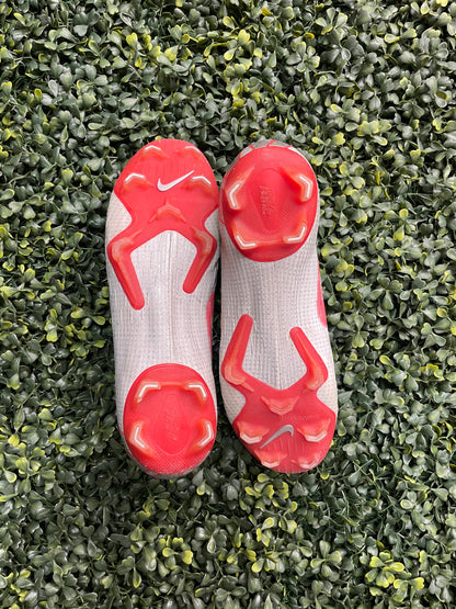 NIKE MERCURIAL VAPOR 12 ELITE FG GREY