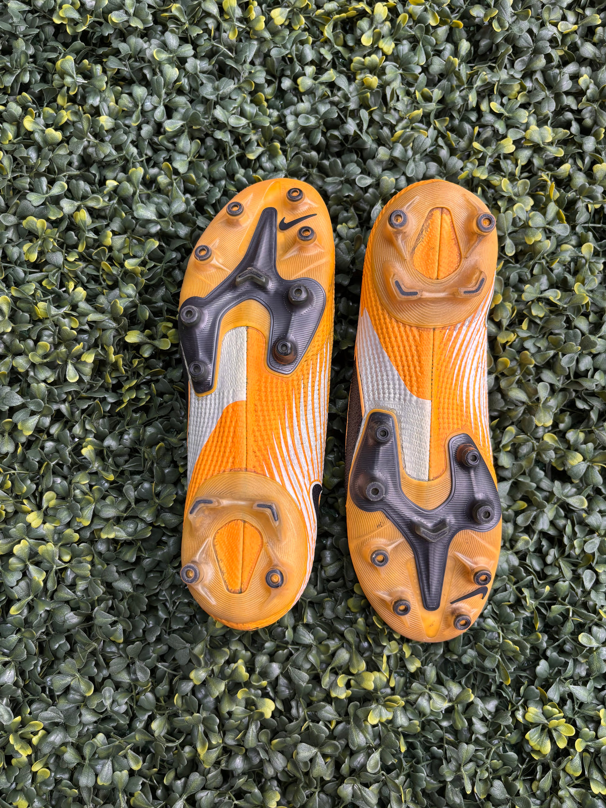 NIKE MERCURIAL VAPOR 13 ELITE AG-PRO