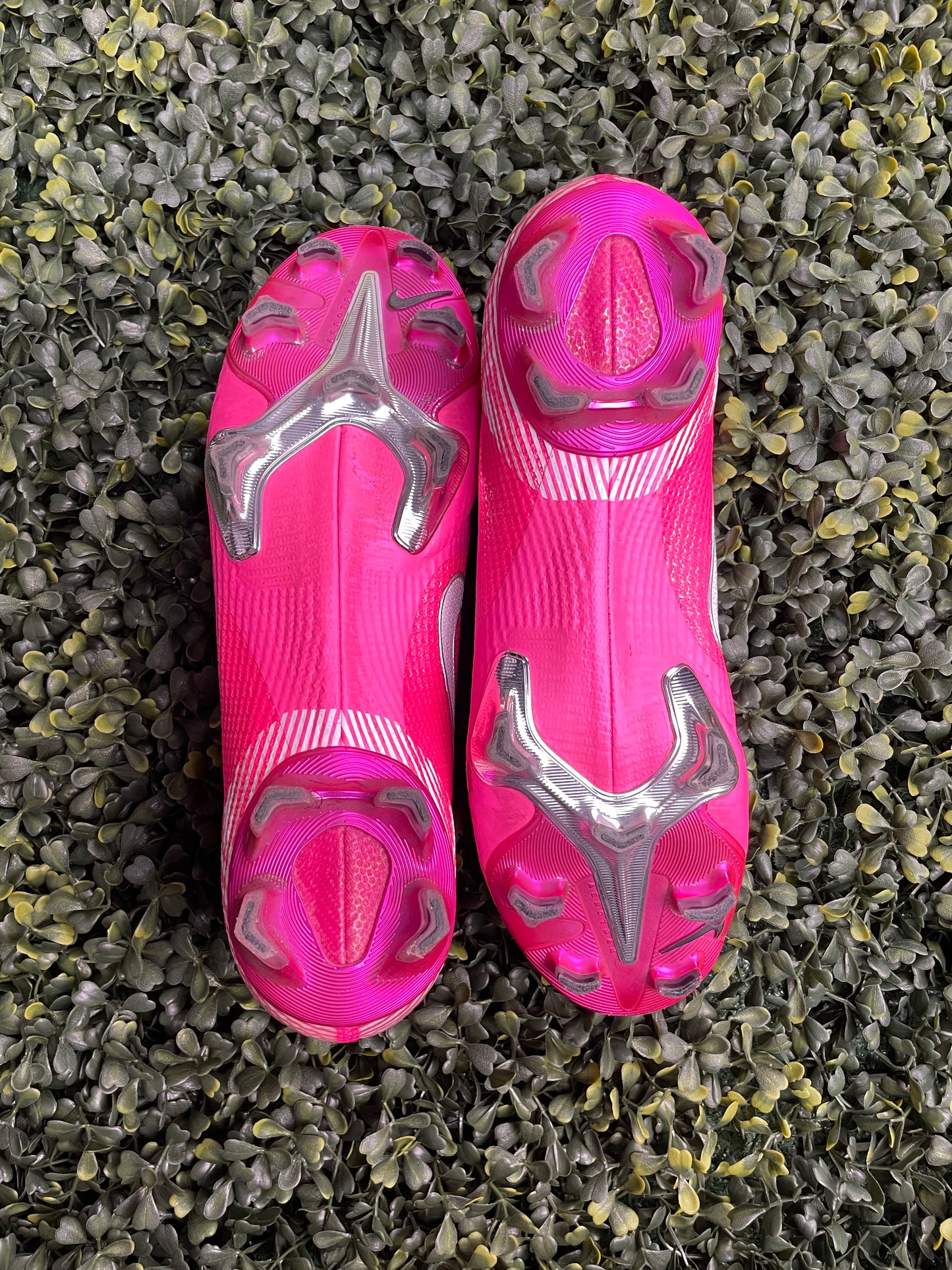 NIKE MERCURIAL VAPOR 13 ELITE FG MBAPPE ROSA