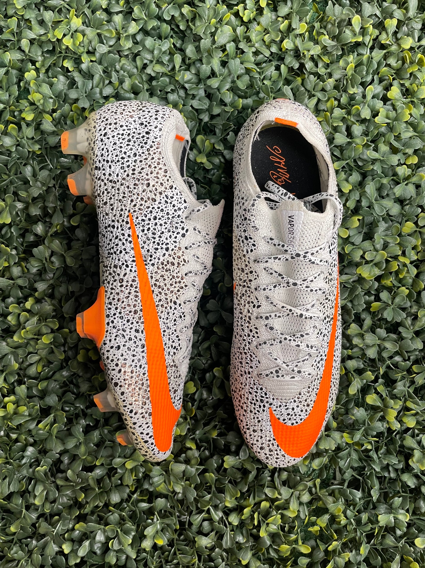 NIKE MERCURIAL VAPOR 13 SAFARI CR7 ELITE FG