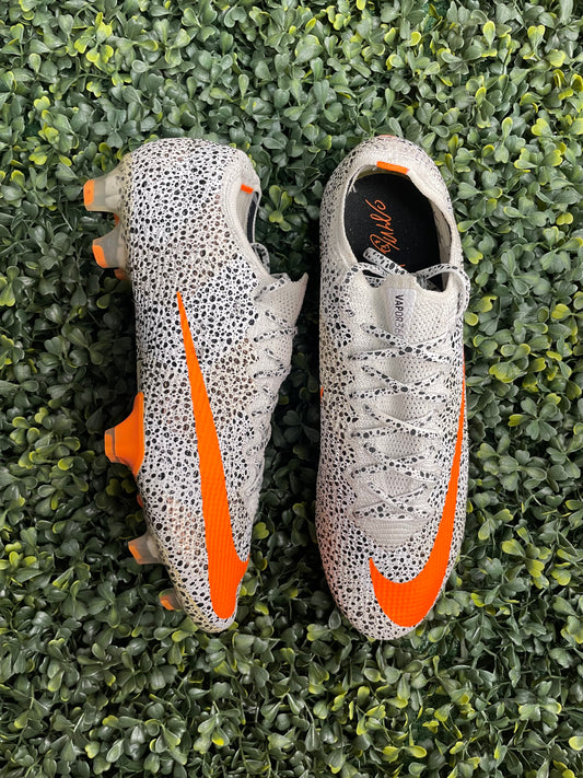 NIKE MERCURIAL VAPOR 13 SAFARI CR7 ELITE FG