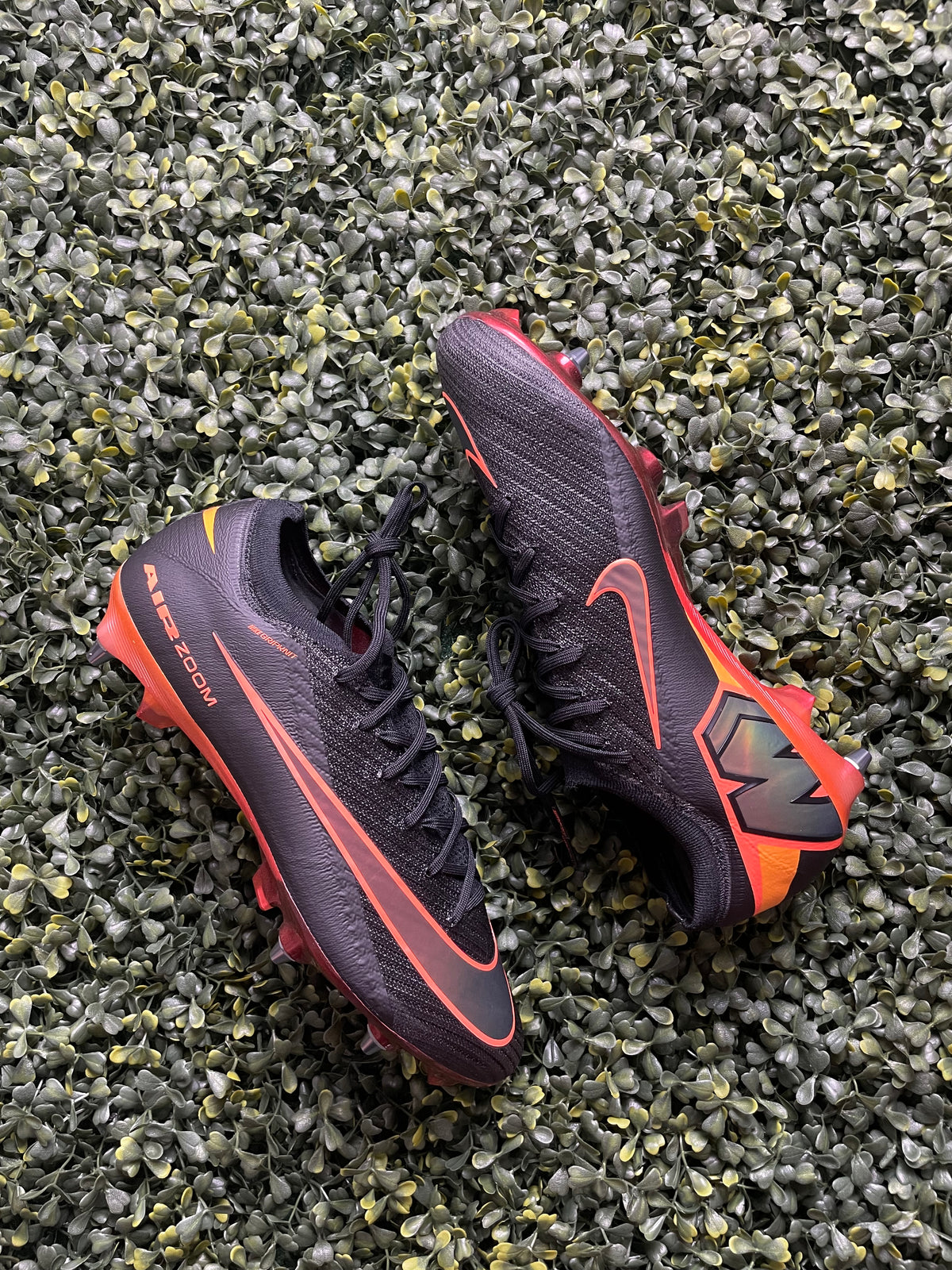 NIKE MERCURIAL VAPOR 16 ELITE SG-PRO PLAYER EDITION