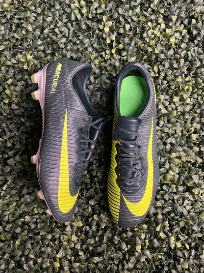 NIKE MERCURIAL VAPOR XI CR7 ELITE FG