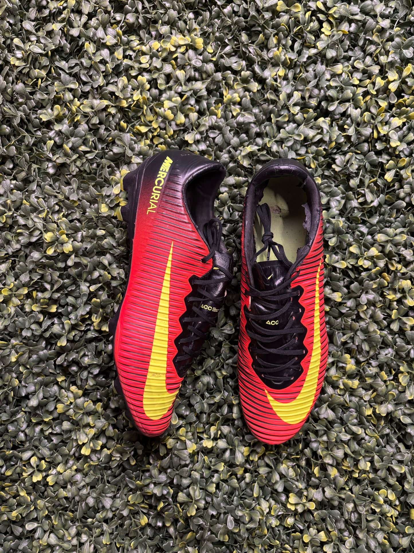 NIKE MERCURIAL VAPOR XI ELITE FG