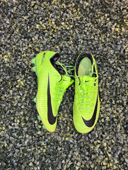 NIKE MERCURIAL VAPOR XI