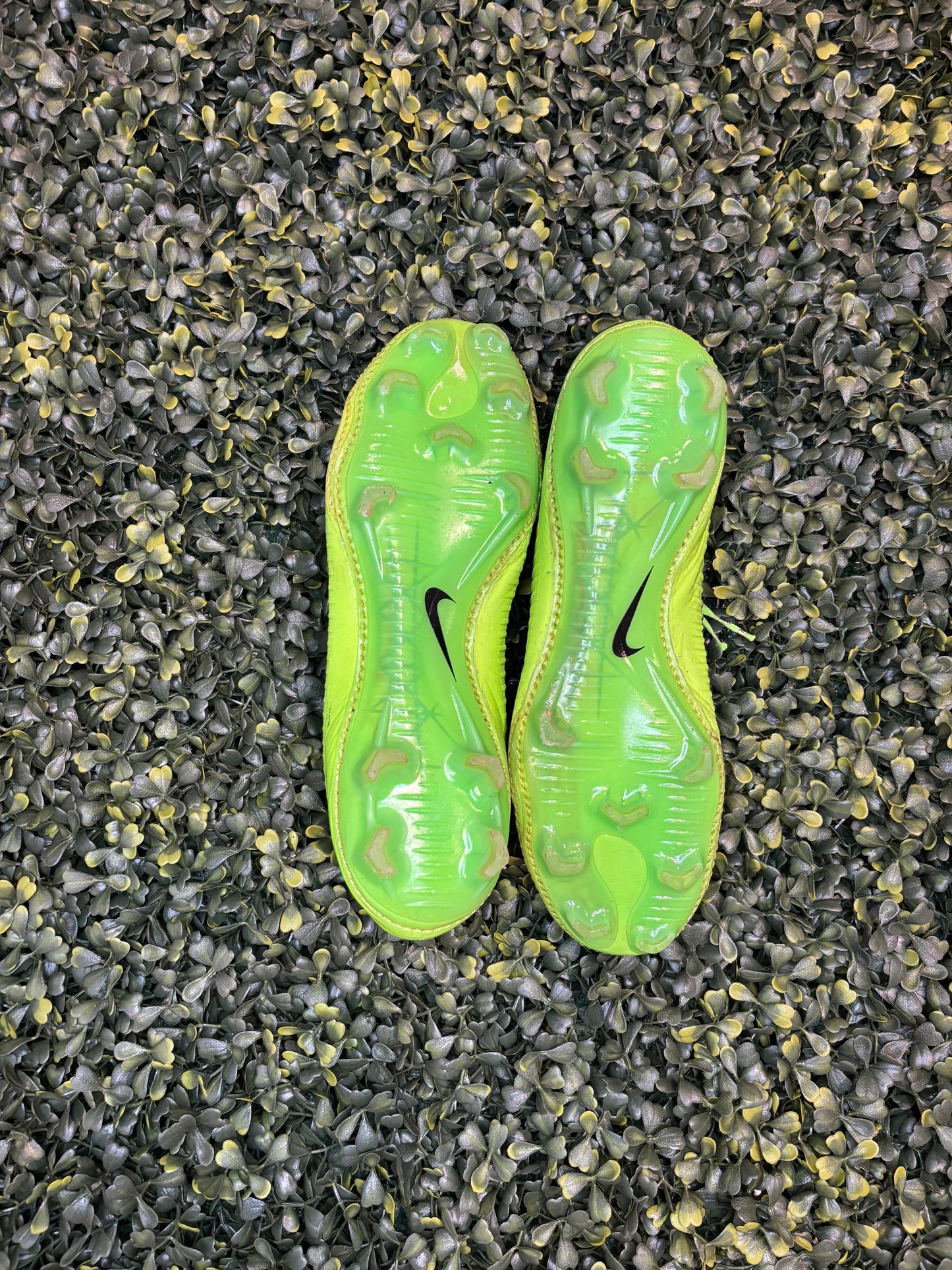 NIKE MERCURIAL VAPOR XI