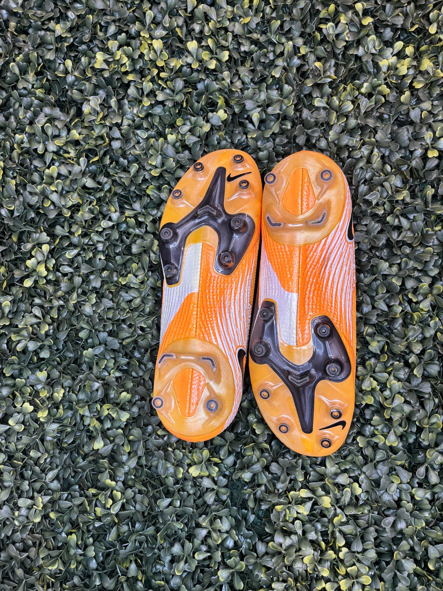 NIKE MERCURIAL VAPOR XIII ELITE AG
