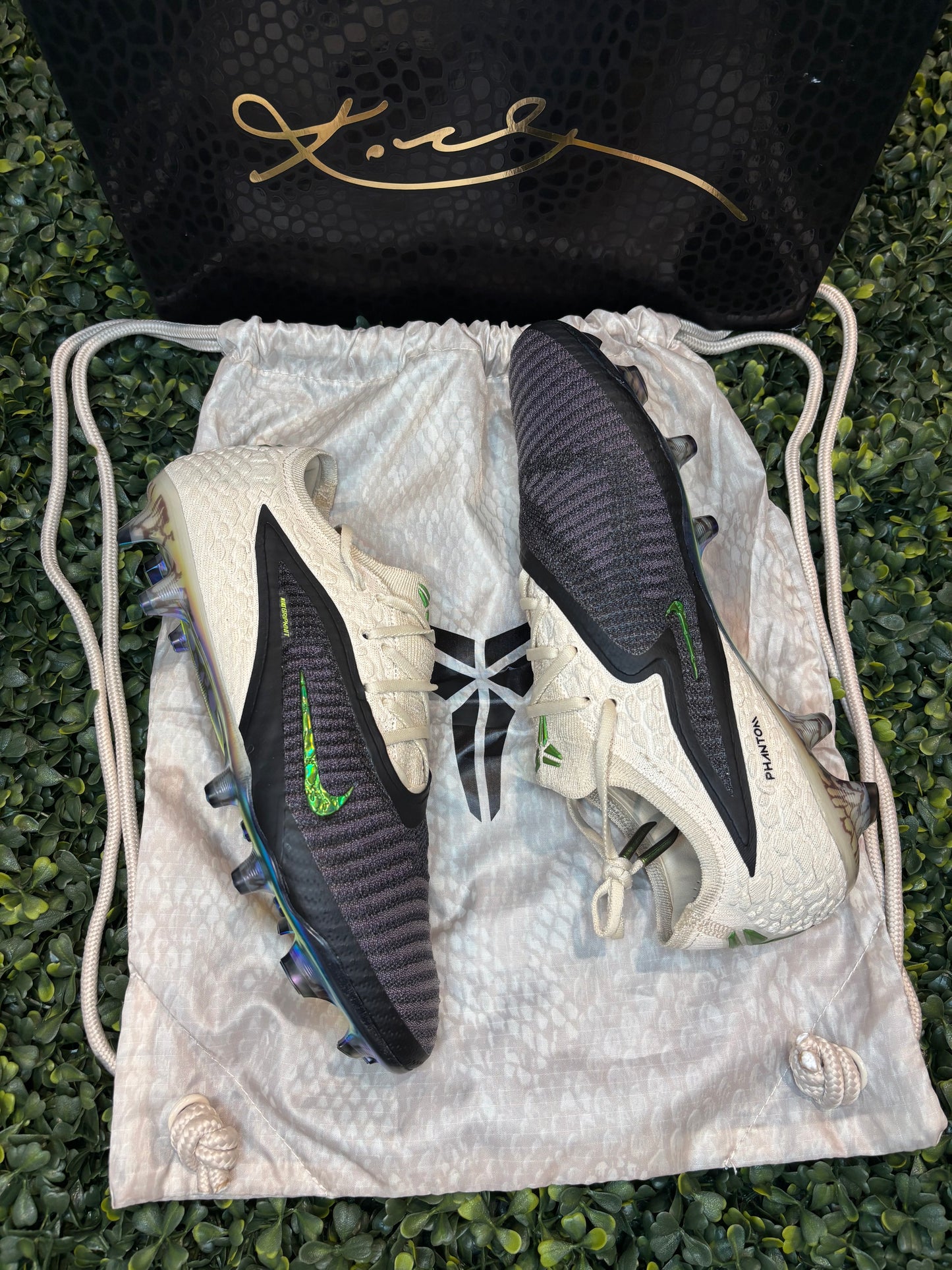 NIKE PHANTOM 6 LOW ELITE FG SE KOBE