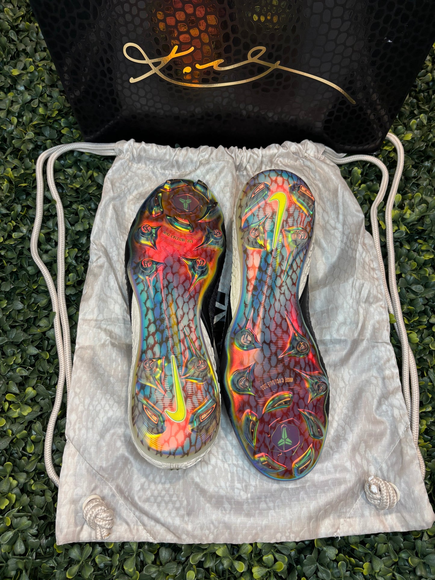 NIKE PHANTOM 6 LOW ELITE FG SE KOBE