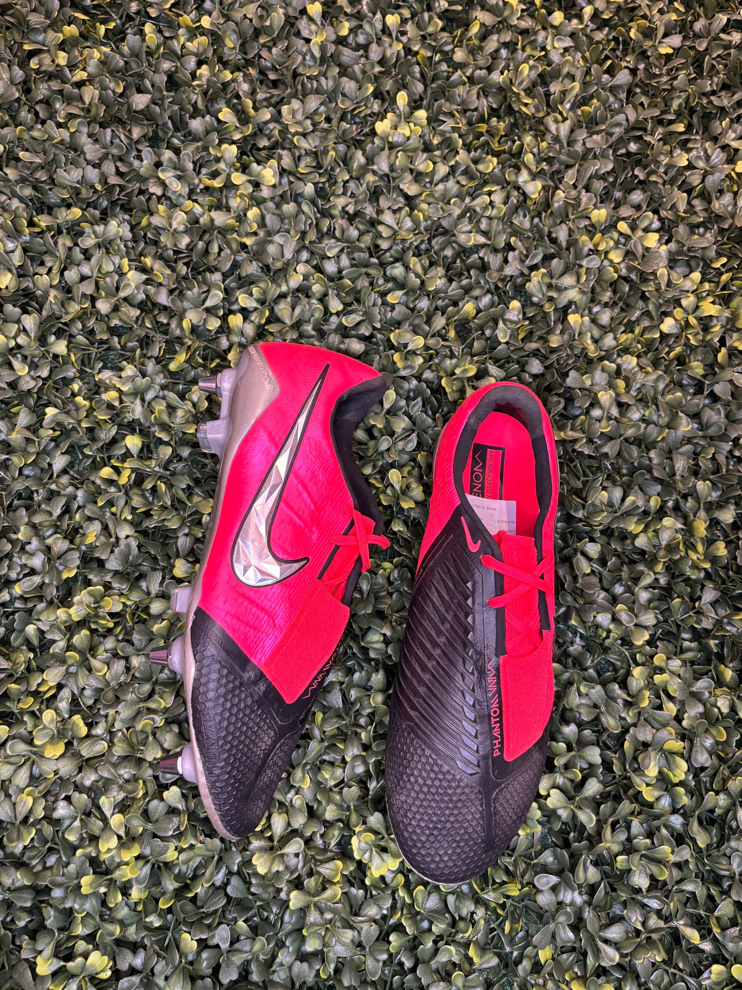 NIKE PHANTOM VENOM ELITE SG