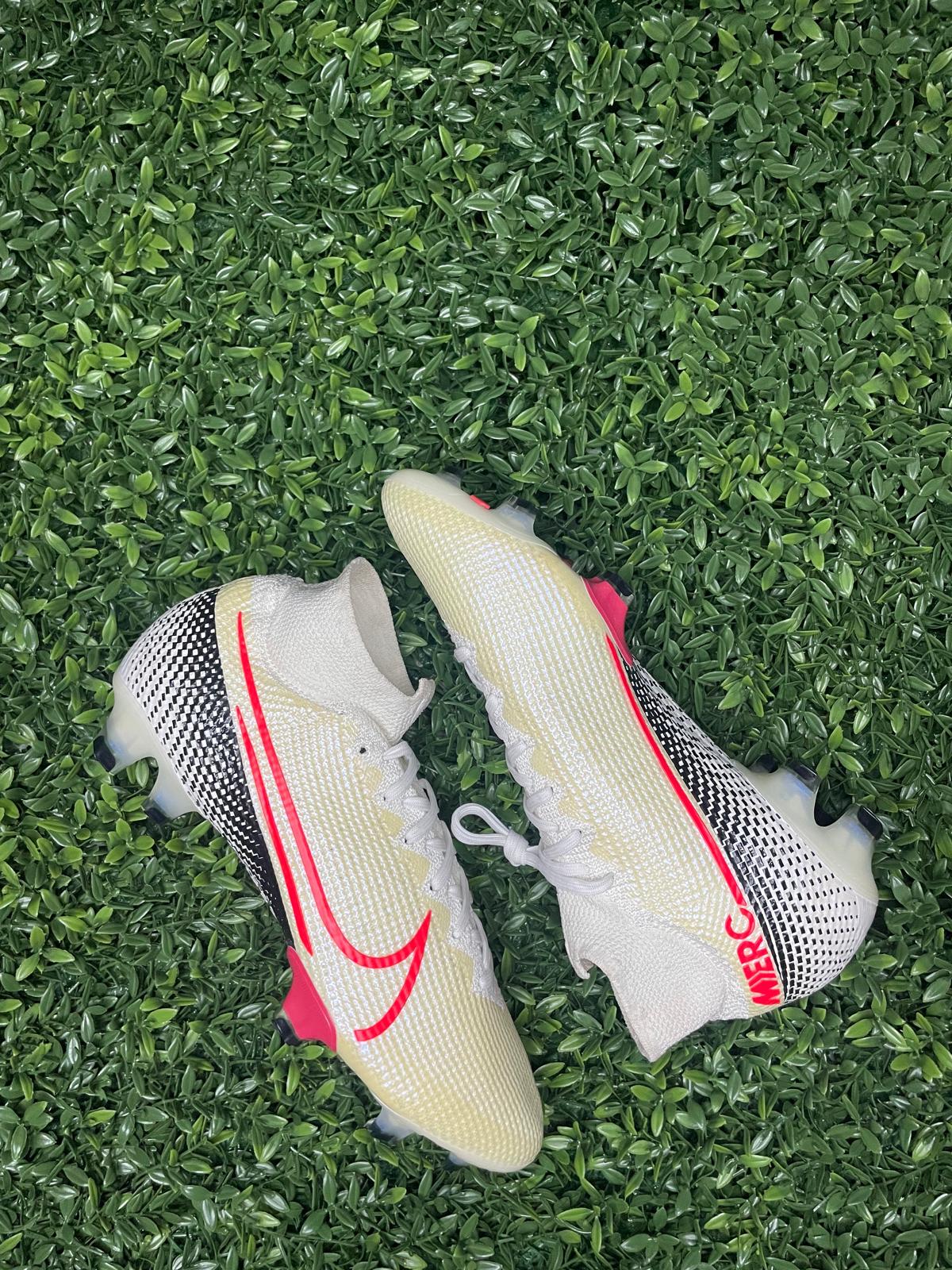 NIKE SUPERFLY 7 ELITE FG